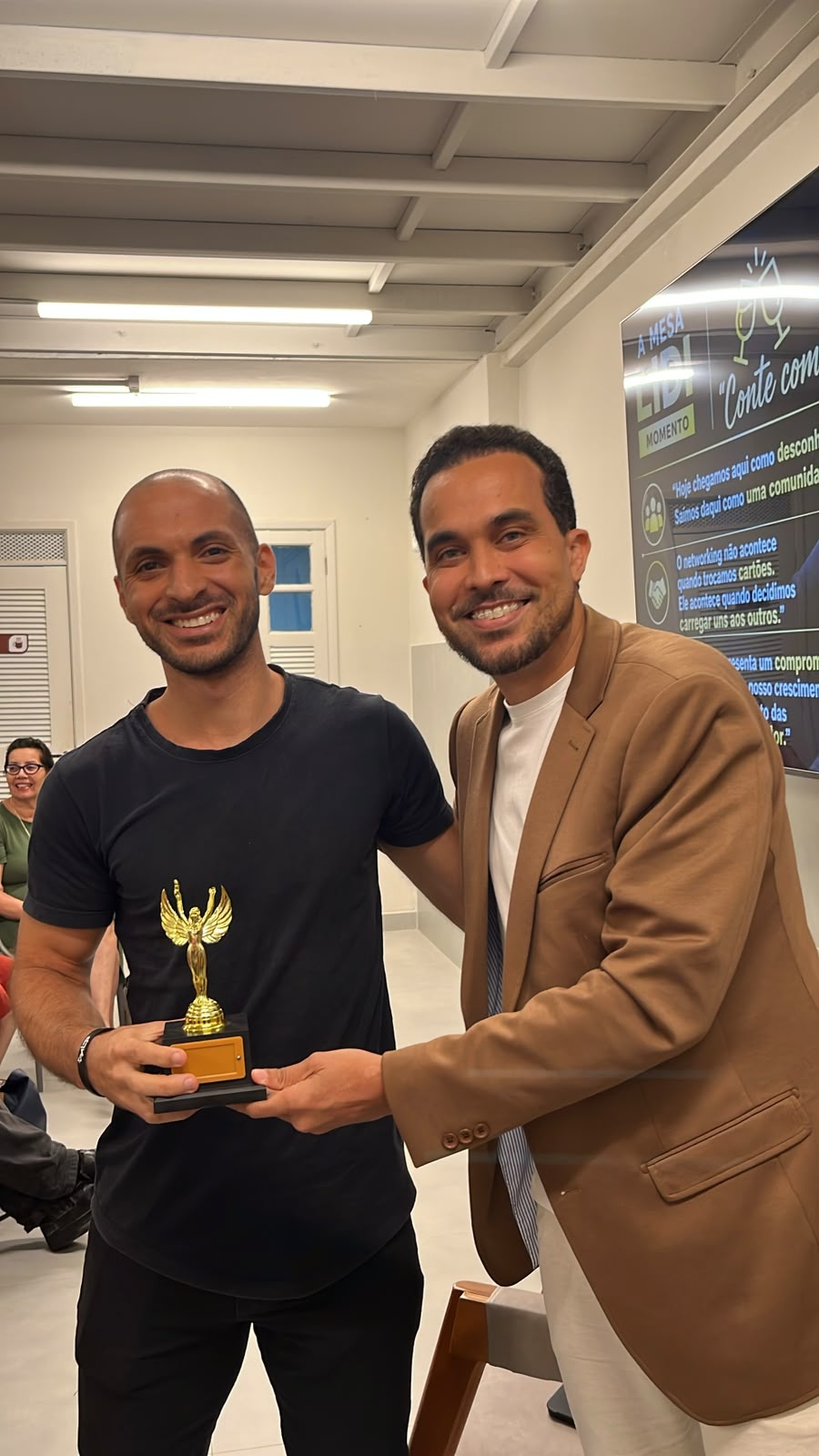 Reconhecimento entregue em um encontro